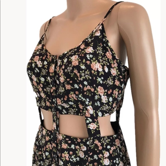 UO Pins & Needles Caged cut-out floral Maxi Dress - Picture 2 of 6